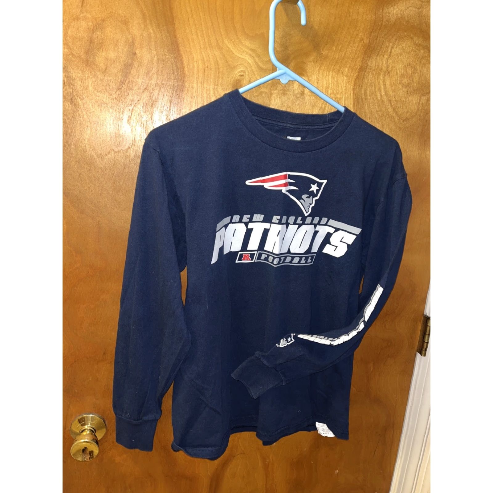 NFL Vintage New England Patriots NFL T-Shirt Men’s Long Sleeve Blue Size Medium Sports Football Size US M / EU 48-50 / 2 - 6 Thumbnail