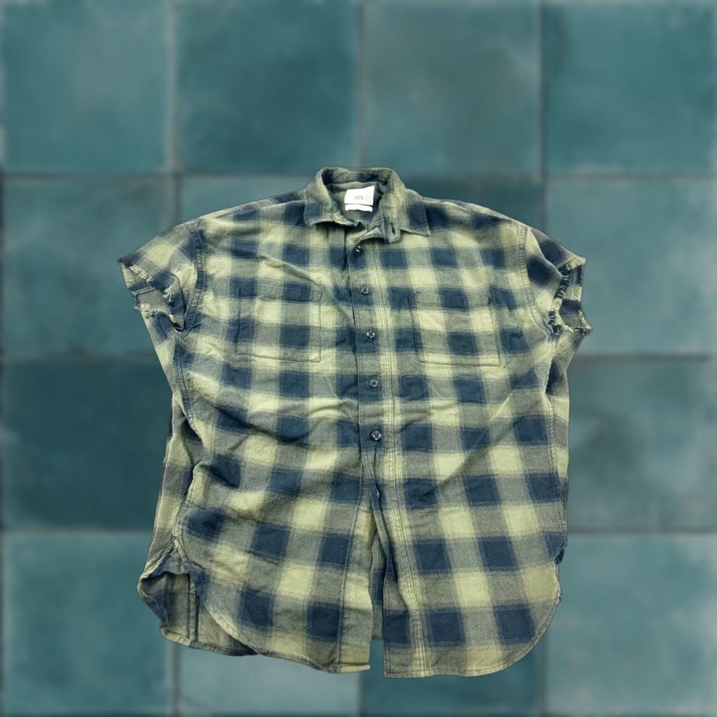 Vintage Original Denim 1975 Shirt Mens M Green Black Plaid Short Sleeve Button-Down Shirt Size US M / EU 48-50 / 2 - 1 Thumbnail
