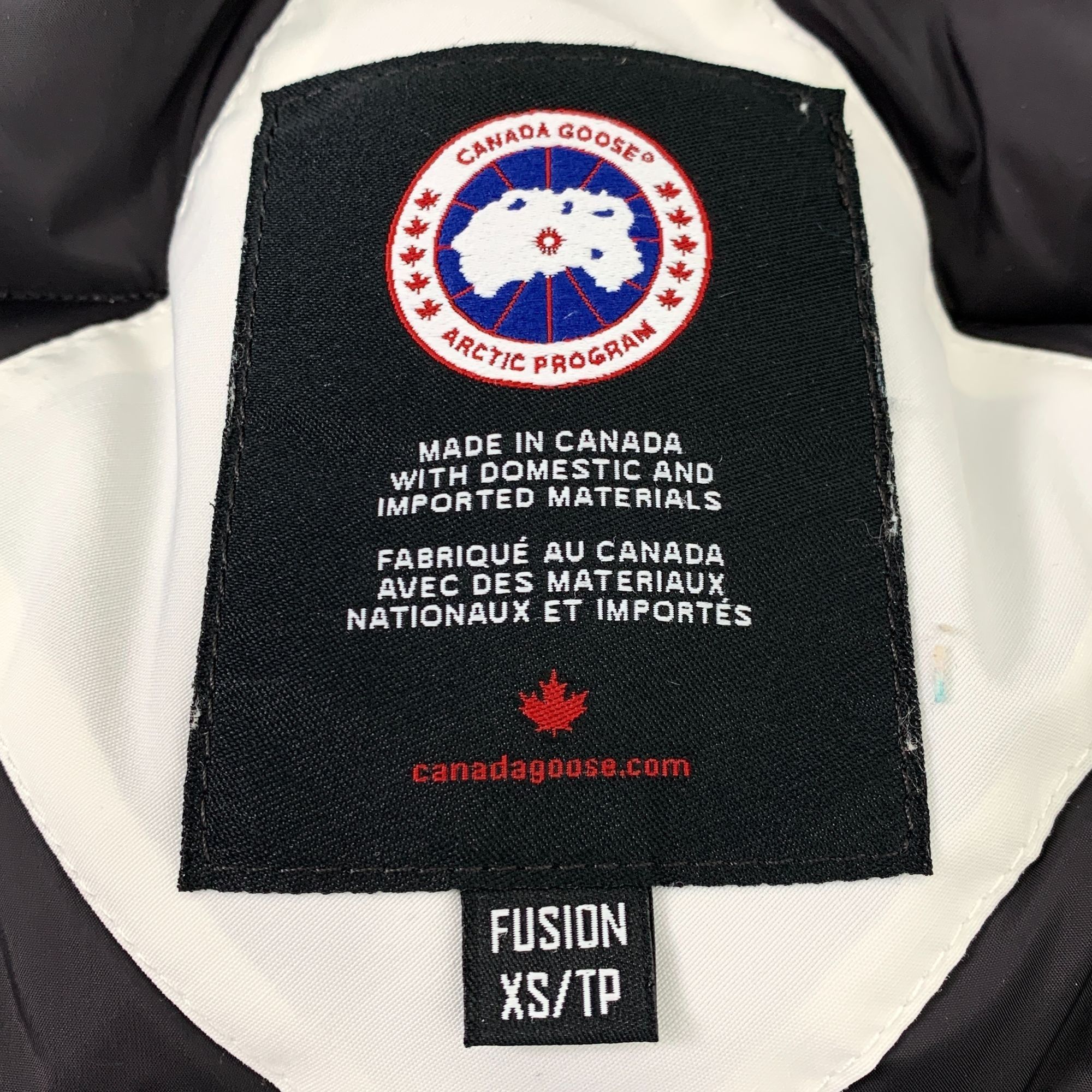 Canada Goose Canada Goose Expedition Series White Fur Hooded Down Jacket Size XS / US 0-2 / IT 36-38 - 6 Thumbnail