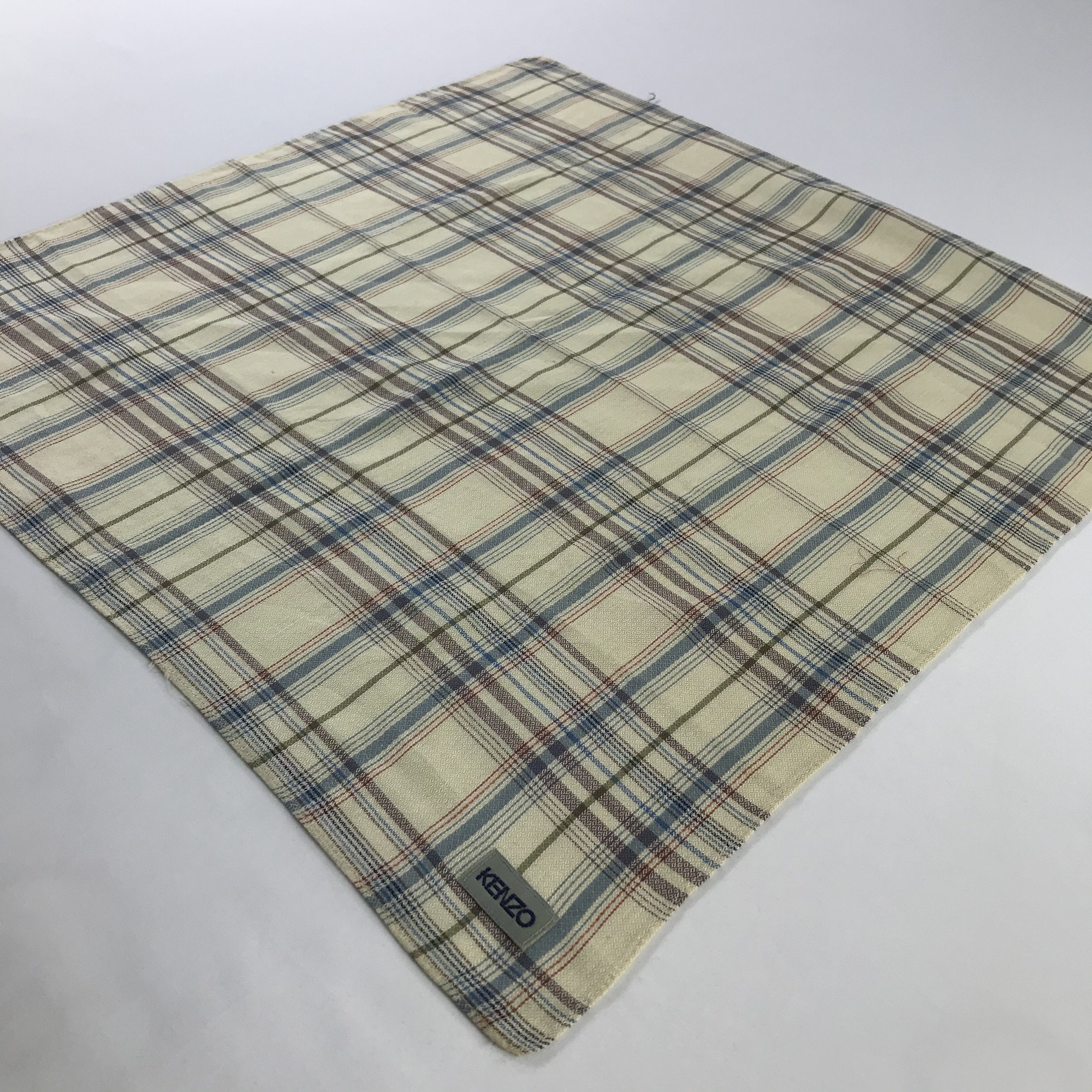 Kenzo × Vintage Kenzo Bandana / Handkerchief / Neckerchief - S692 Size ONE SIZE - 2 Thumbnail