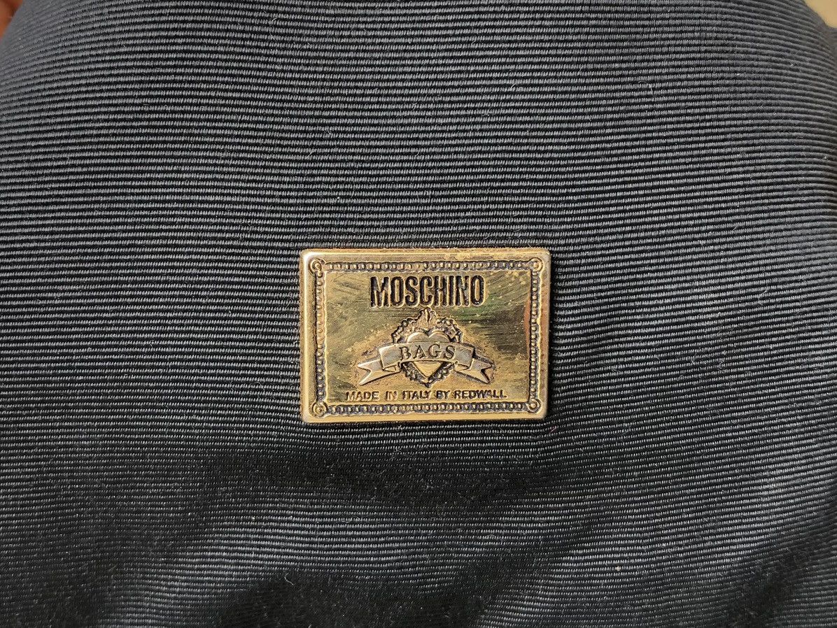 Moschino Authentic Vintage Moschino Redwall Tote Bags Size ONE SIZE - 5 Thumbnail