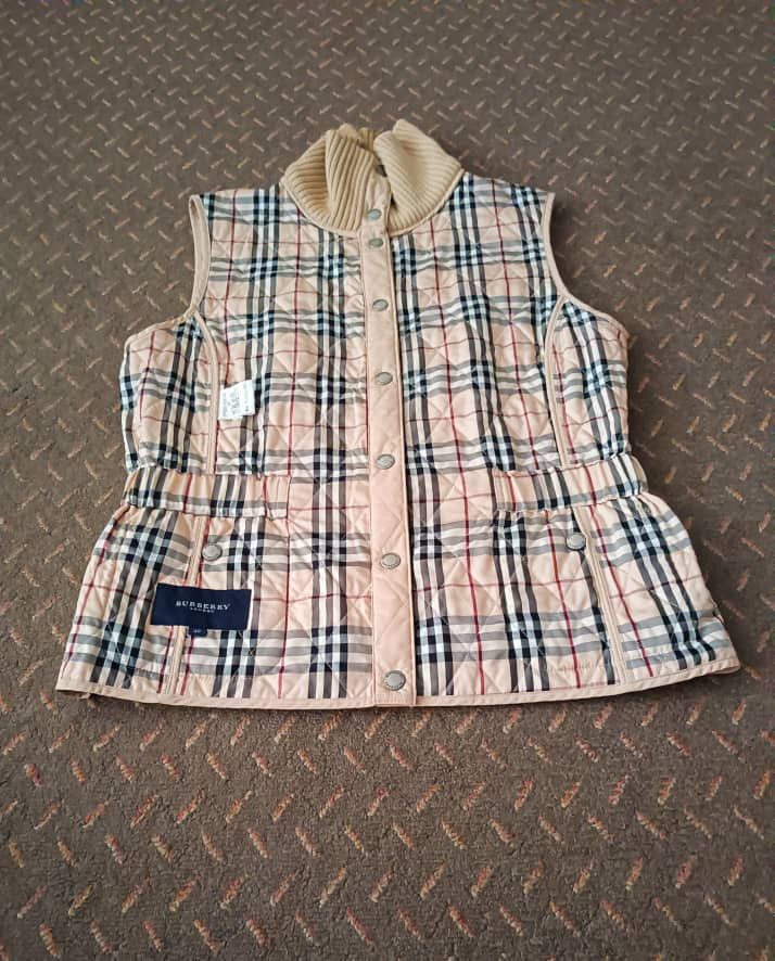 Burberry × Vintage Vintage Burberrys Nova Checked Vest Riversible Size US S / EU 44-46 / 1 - 4 Thumbnail