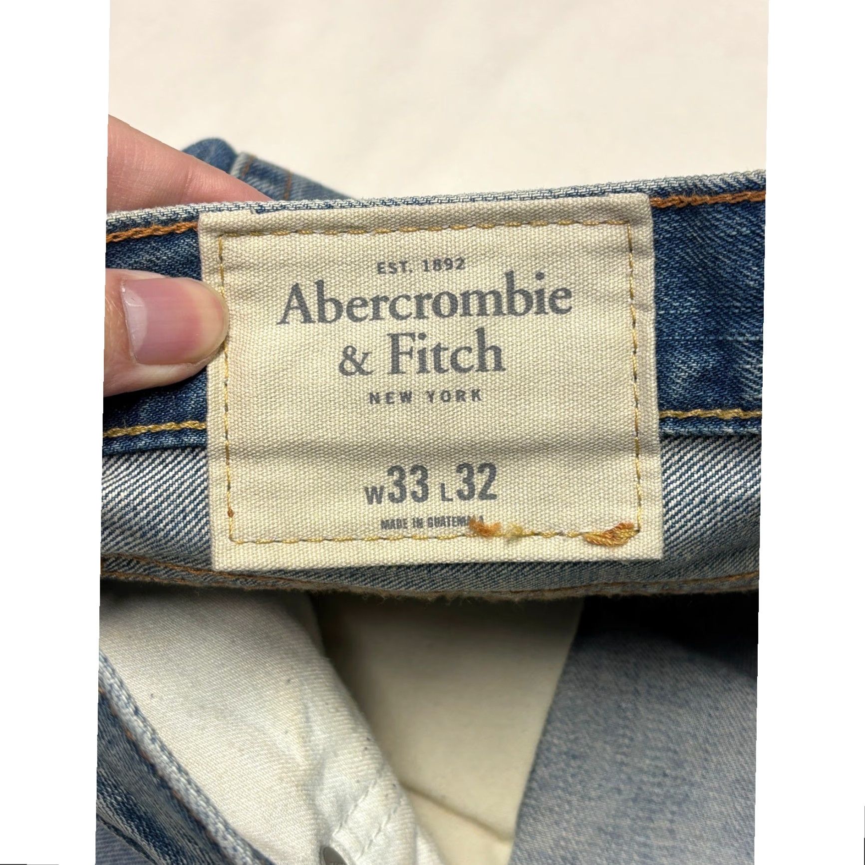Abercrombie & Fitch Abercrombie & Fitch Jeans Skinny Medium Wash Mens W33 L32 Slim Rise Mid 10-12 in Denim Button 5-Pocket Pockets Distressed Cotton 1969 Gap 1969 Bag N/A Size US 33 - 5 Thumbnail