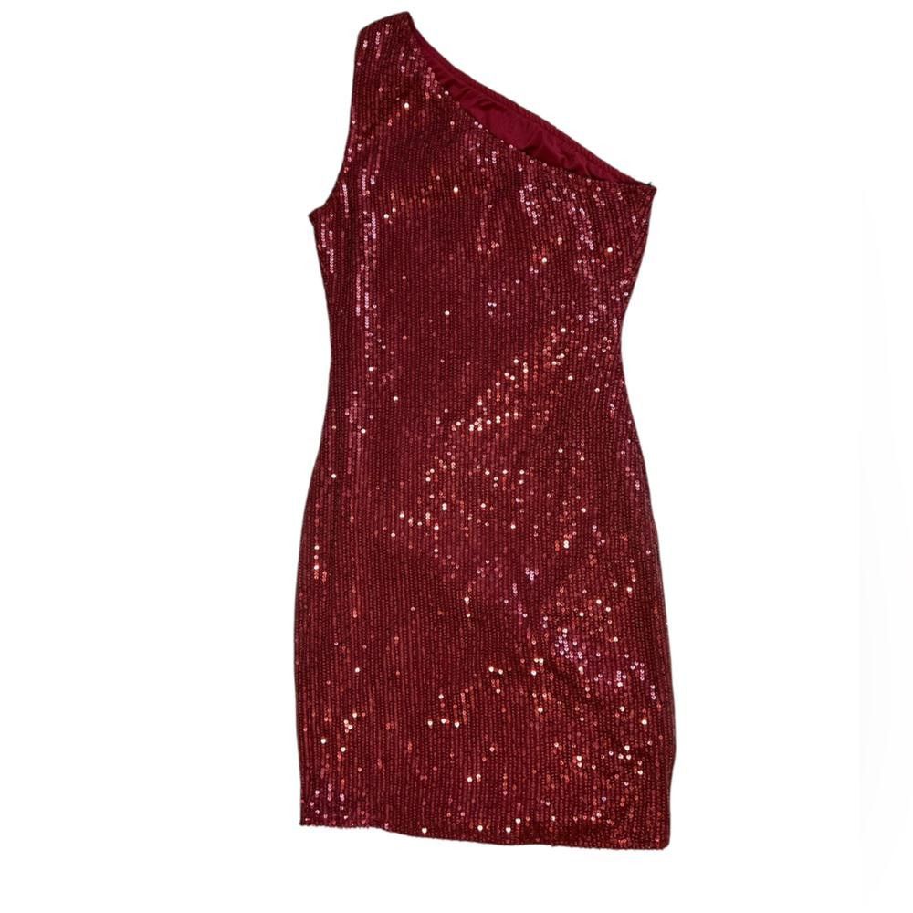 Fashion Nova Gorgeous burgundy sequin one-shoulder mini dress Size XS / US 0-2 / IT 36-38 - 4 Thumbnail