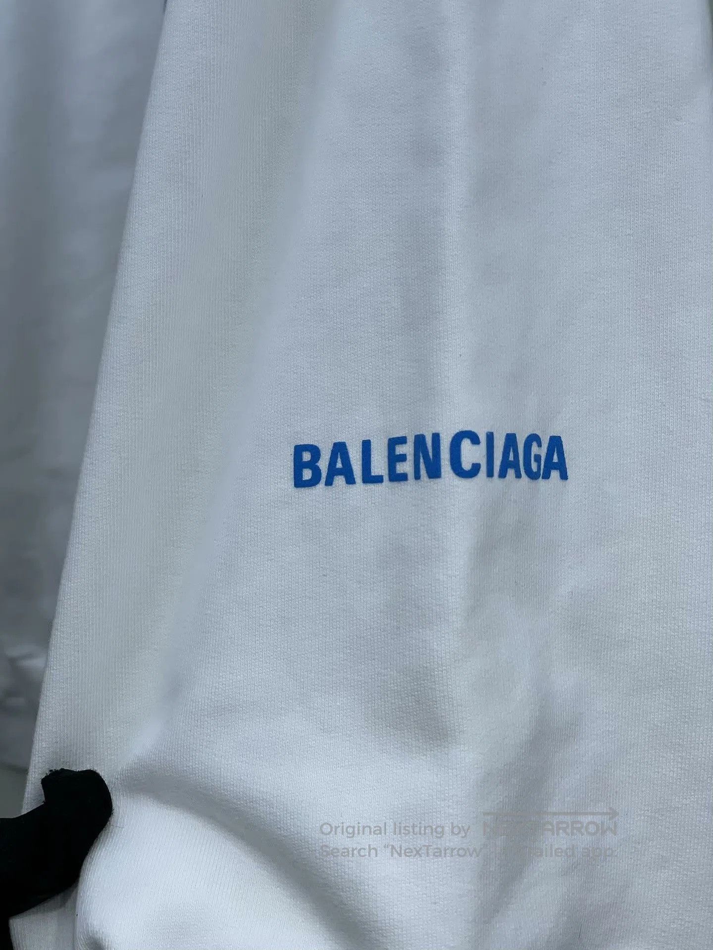 Balenciaga Balenciaga White Sweatshirt with Blue Letters. Size XS / US 0-2 / IT 36-38 - 3 Thumbnail