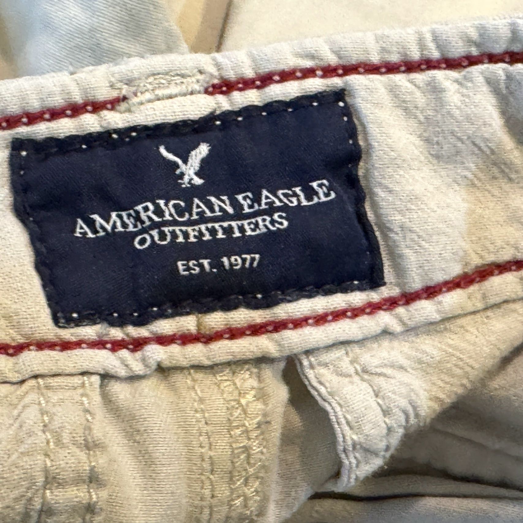 American Eagle Outfitters American Eagle Cargo Shorts Mens Size 28 Light Khaki Tan 100% Cotton Classic Size US 28 / EU 44 - 5 Thumbnail