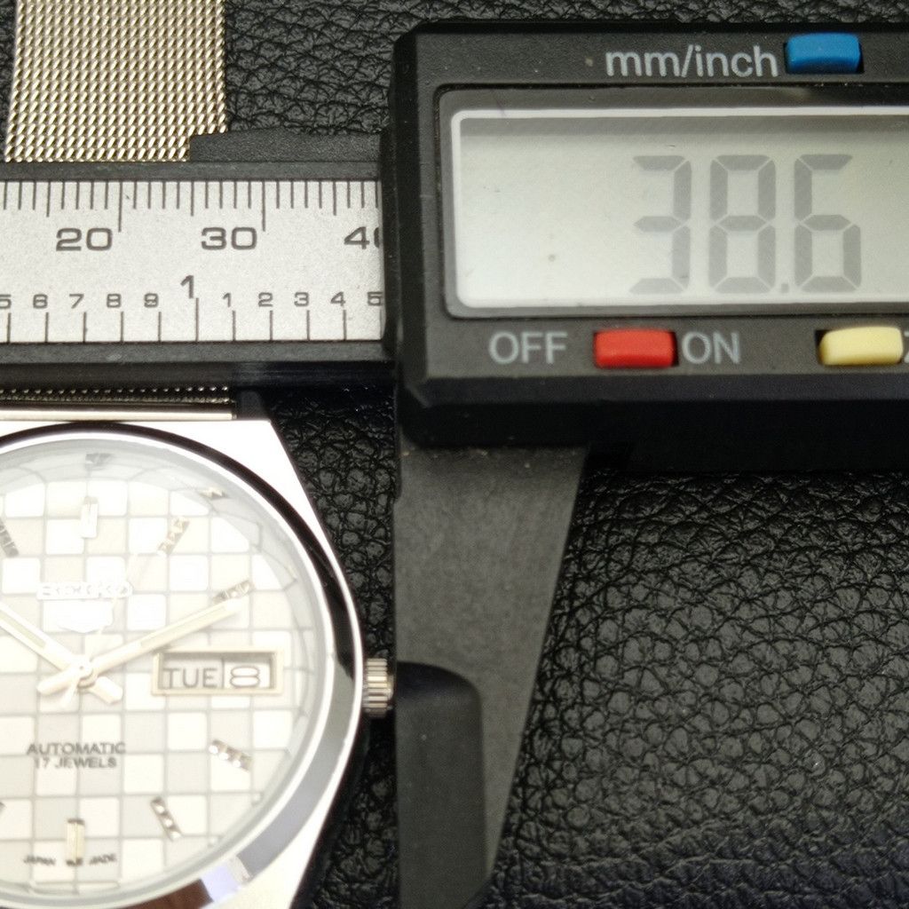 Seiko REFURBISHED VINTAGE SEIKO 5 AUTO JAPAN MENS WATCH a440203 Size 38 - 6 Thumbnail