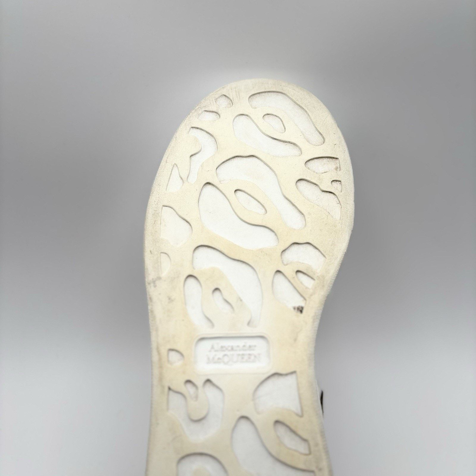 Alexander McQueen Alexander McQueen Oversized ' Gold Crocodile ' | GOOD COND! Size US 8 / EU 41 - 10 Thumbnail