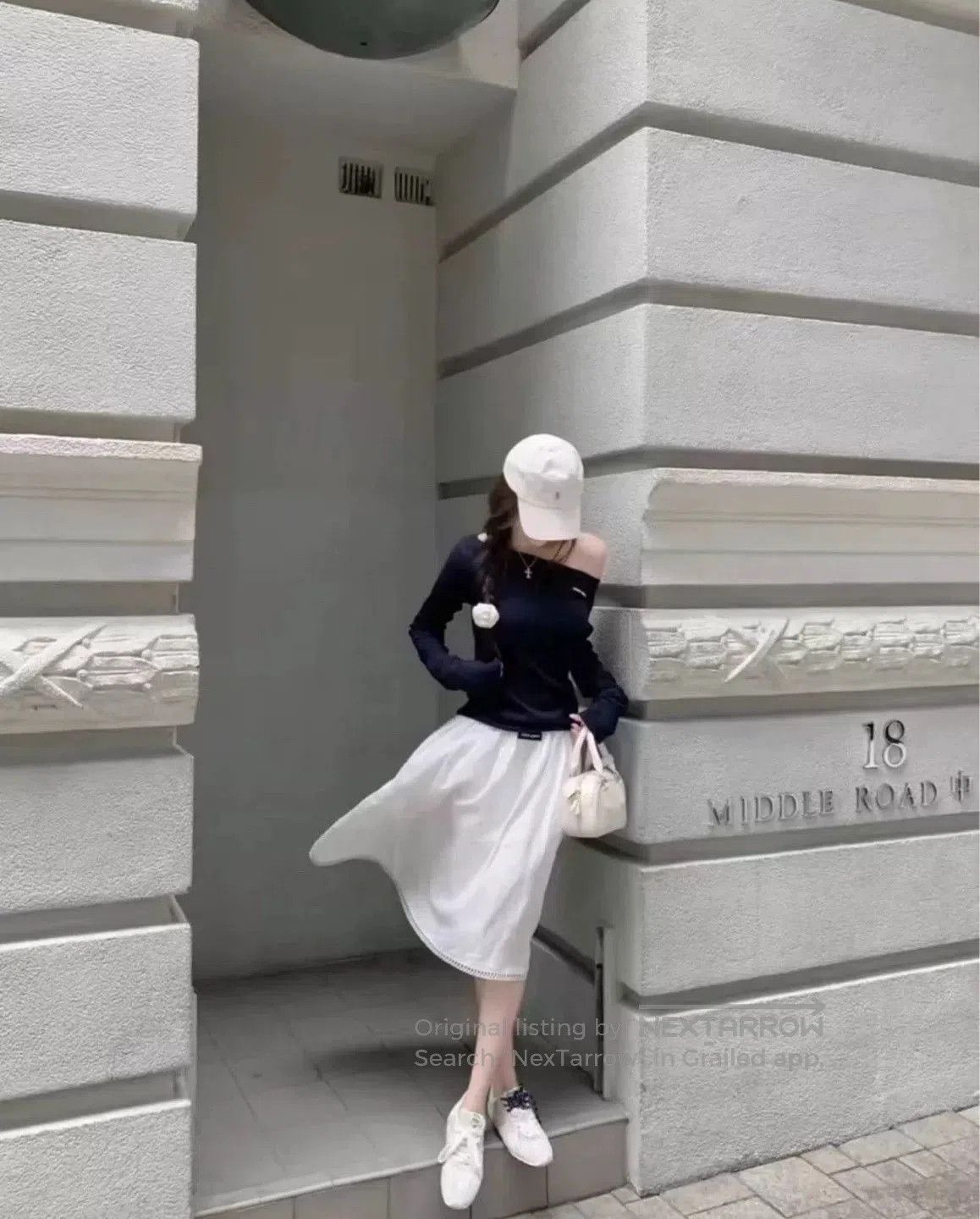 Miu Miu Miu Miu Off-Shoulder Reversible Blue Sweater. Size S / US 4 / IT 40 - 3 Thumbnail