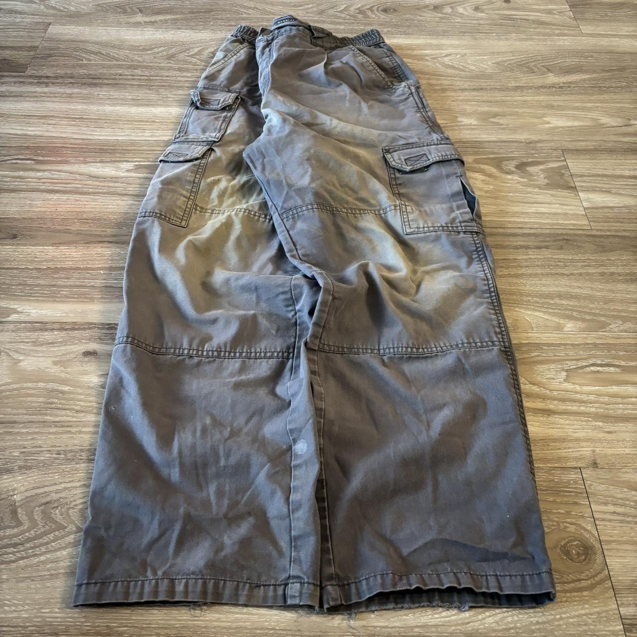 Vintage Crazy Vintage Y2K/2000s Baggy Faded Grey Workwear Skater Cargo Pants! 34x30 Size US 34 / EU 50 - 3 Thumbnail