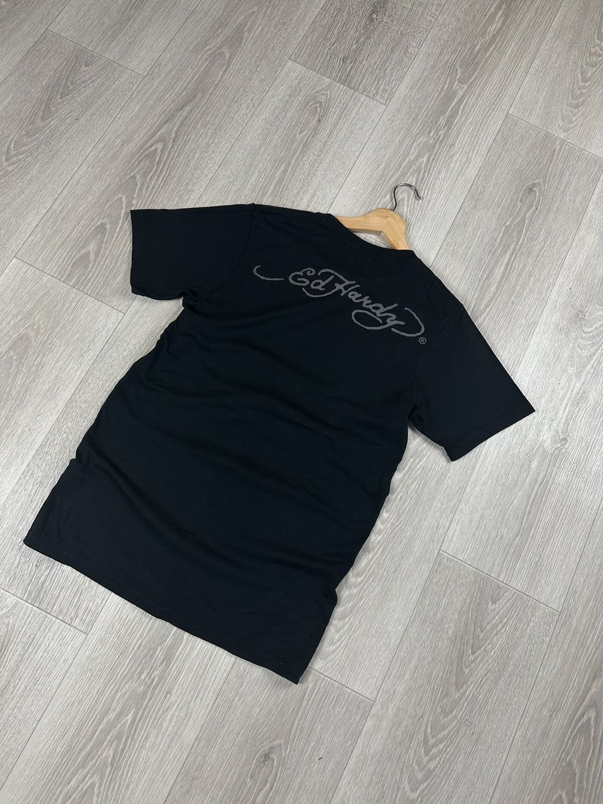 Christian Audigier × Ed Hardy × Japanese Brand Vintage Women’s Ed Hardy T-Shirt Made in USA Size S / US 4 / IT 40 - 6 Thumbnail