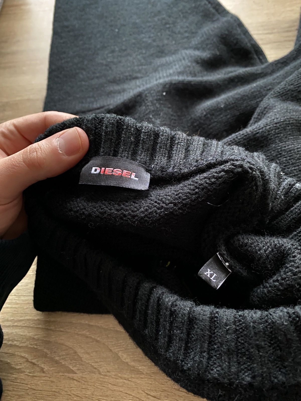 Diesel Vintage Diesel Sweater Hype rare retro Y2K Size US XL / EU 56 / 4 - 7 Thumbnail