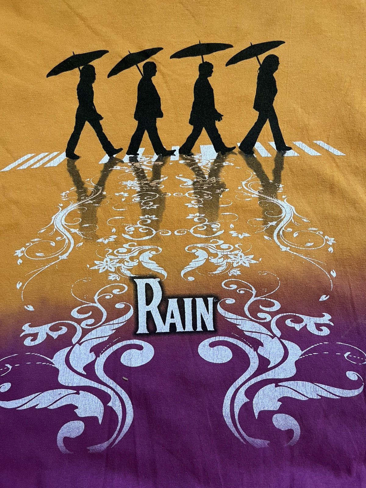 Band Tees Vintage The Beatles Rain Band T shirt Size US L / EU 52-54 / 3 - 3 Thumbnail