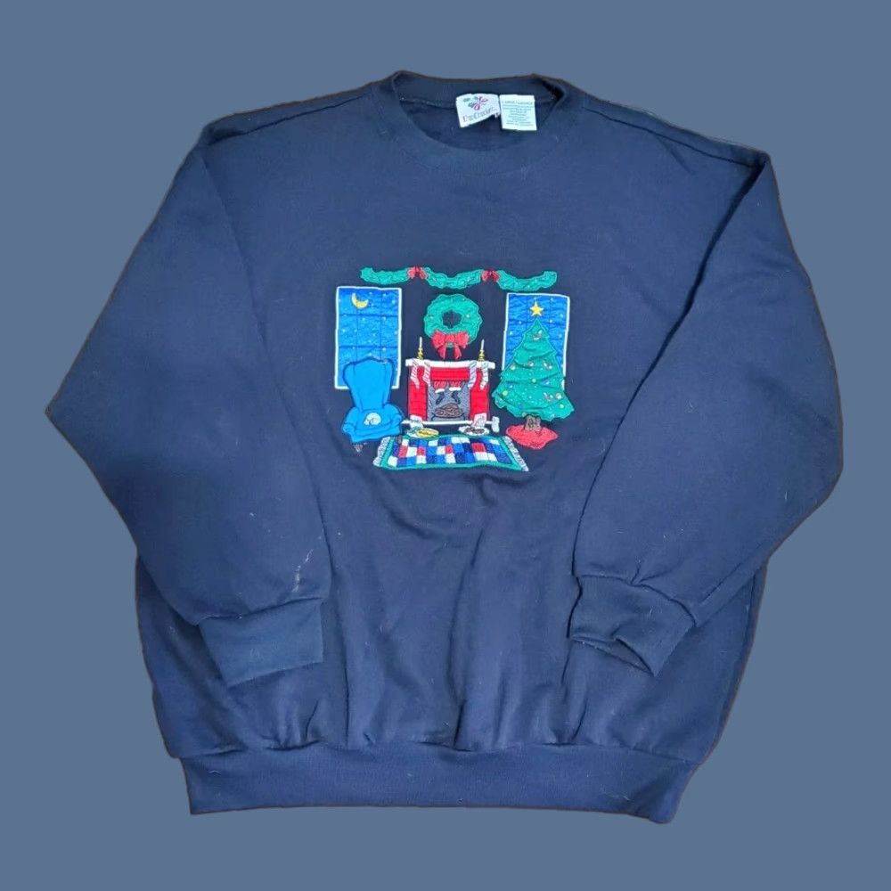 Vintage VINTAGE Nutcracker Christmas Black Sweatshirt By the Fireplace Womens Large Size L / US 10 / IT 46 - 1 Thumbnail