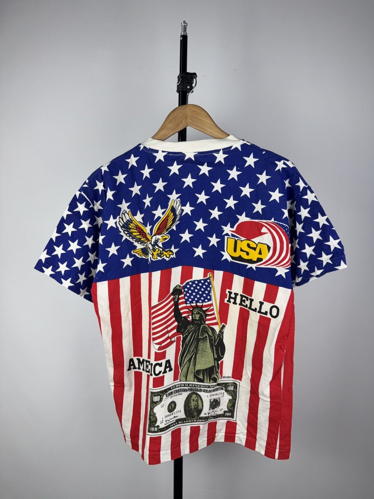 Vintage Vintage 90s USA Flag All Over Print T-Shirt Statue & Dollar Size US M / EU 48-50 / 2 - 6 Thumbnail