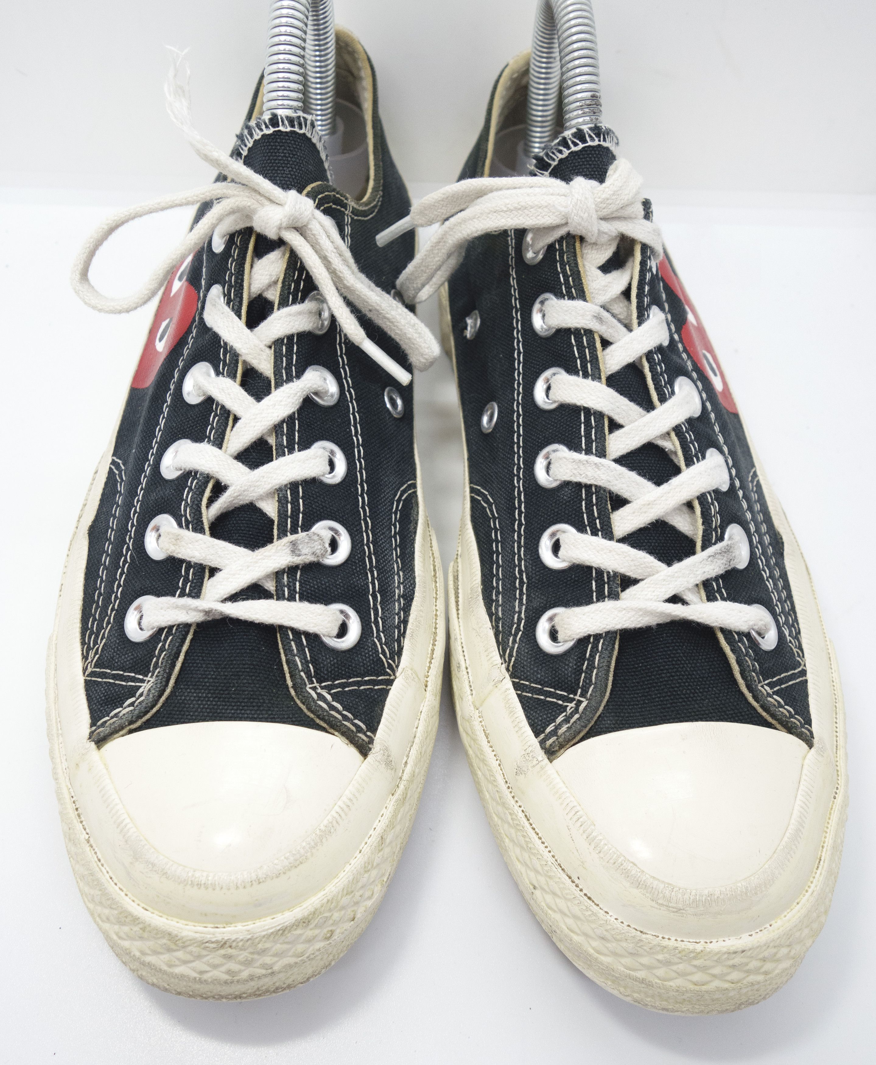 Comme des Garcons PLAY × Converse Logo Thrashed Low Sneakers Size US 7 / EU 40 - 3 Thumbnail