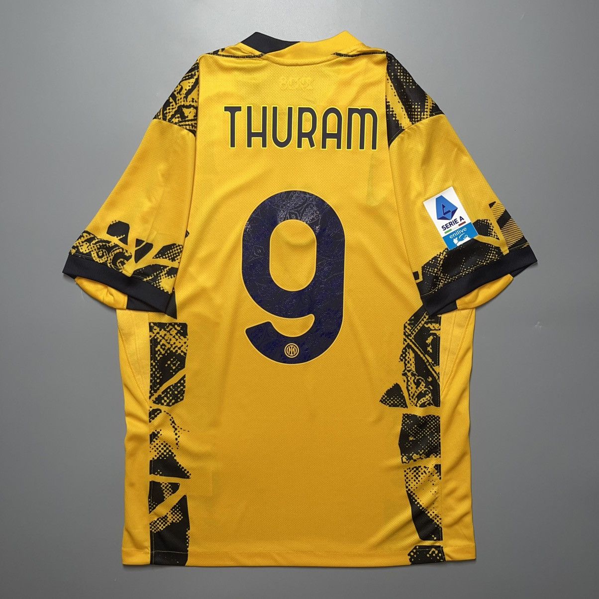Vintage INTER NIKE 2024/2025 FOOTBALL THIRD JERSEY #9 THURAM Size US M / EU 48-50 / 2 - 1 Thumbnail
