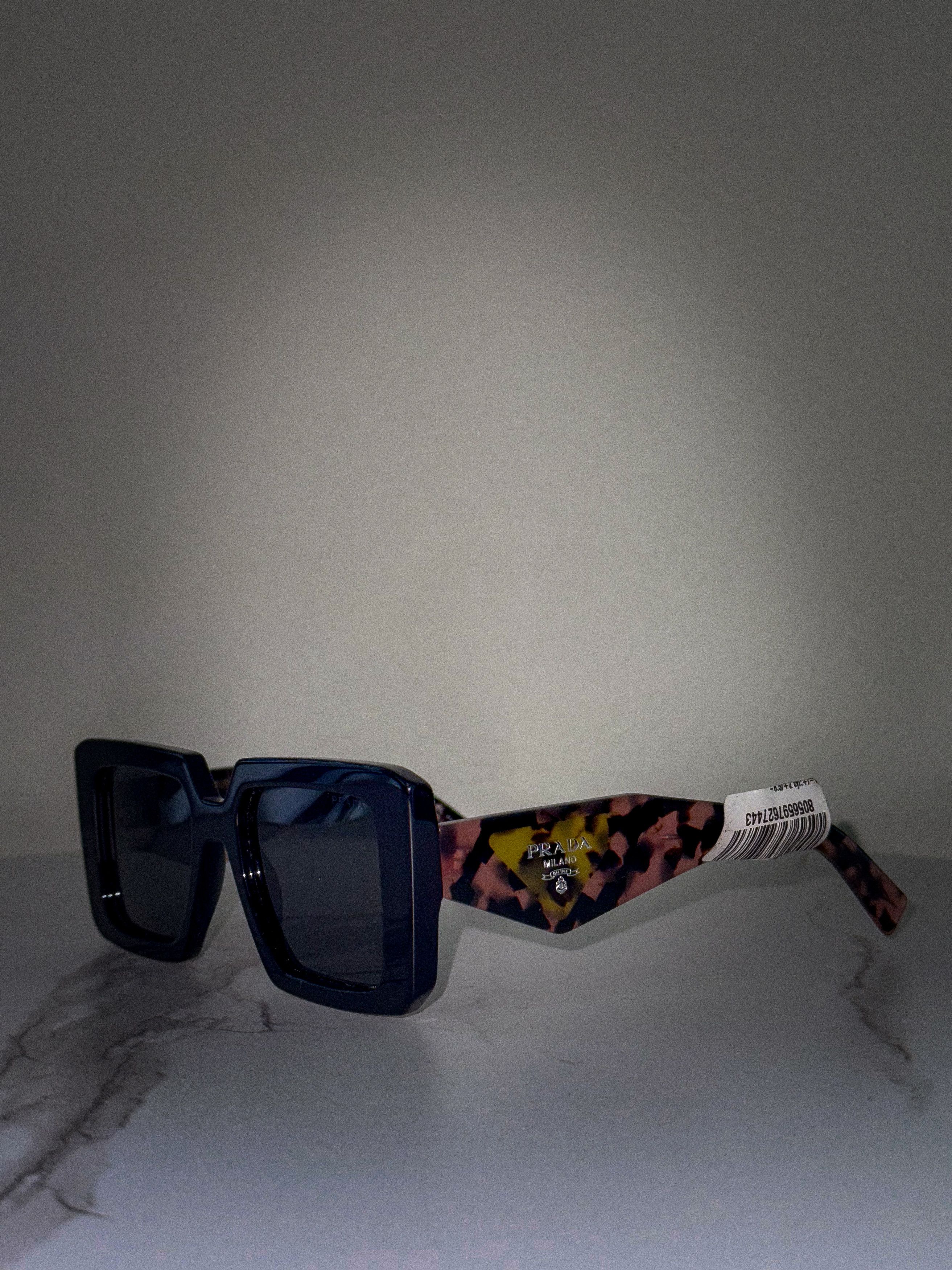 Prada Prada Sunglasses PR23YS 1AB5S0 Black Dark Gray Square NEW Size ONE SIZE - 3 Thumbnail
