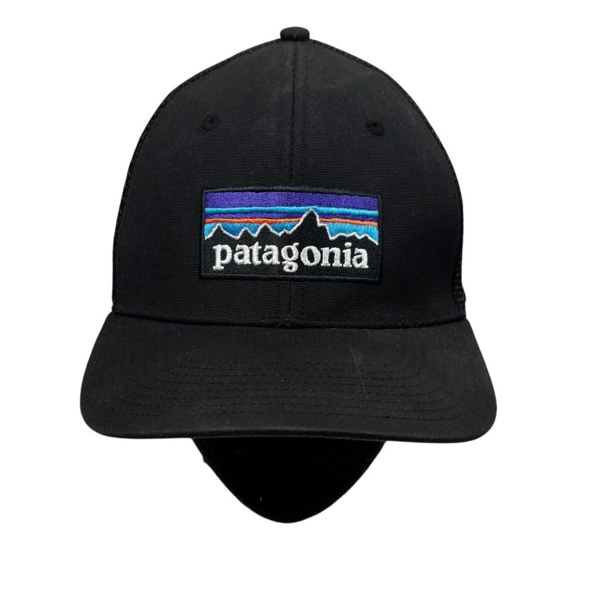 Patagonia Patagonia P-6 Logo Mesh Trucker Hat Snapback Gorpcore Size ONE SIZE - 1 Thumbnail