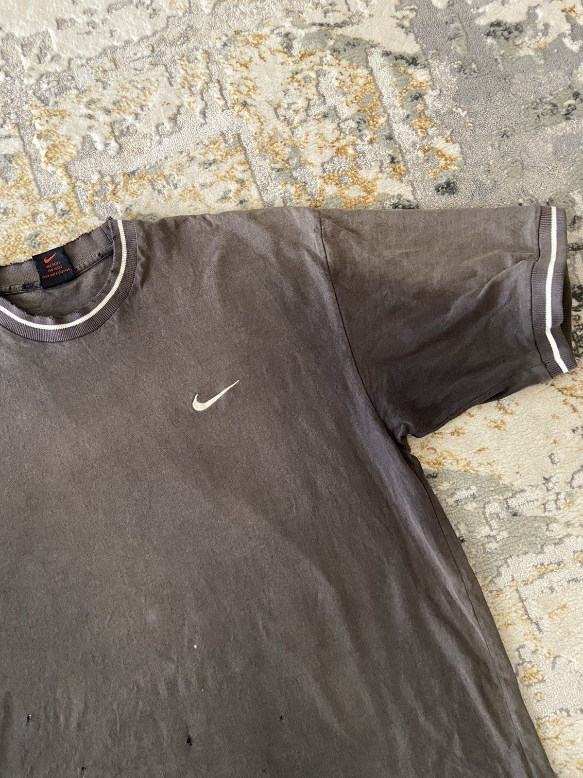 Nike VINTAGE NIKE TRASH SUNFADED TEE Size US L / EU 52-54 / 3 - 3 Thumbnail