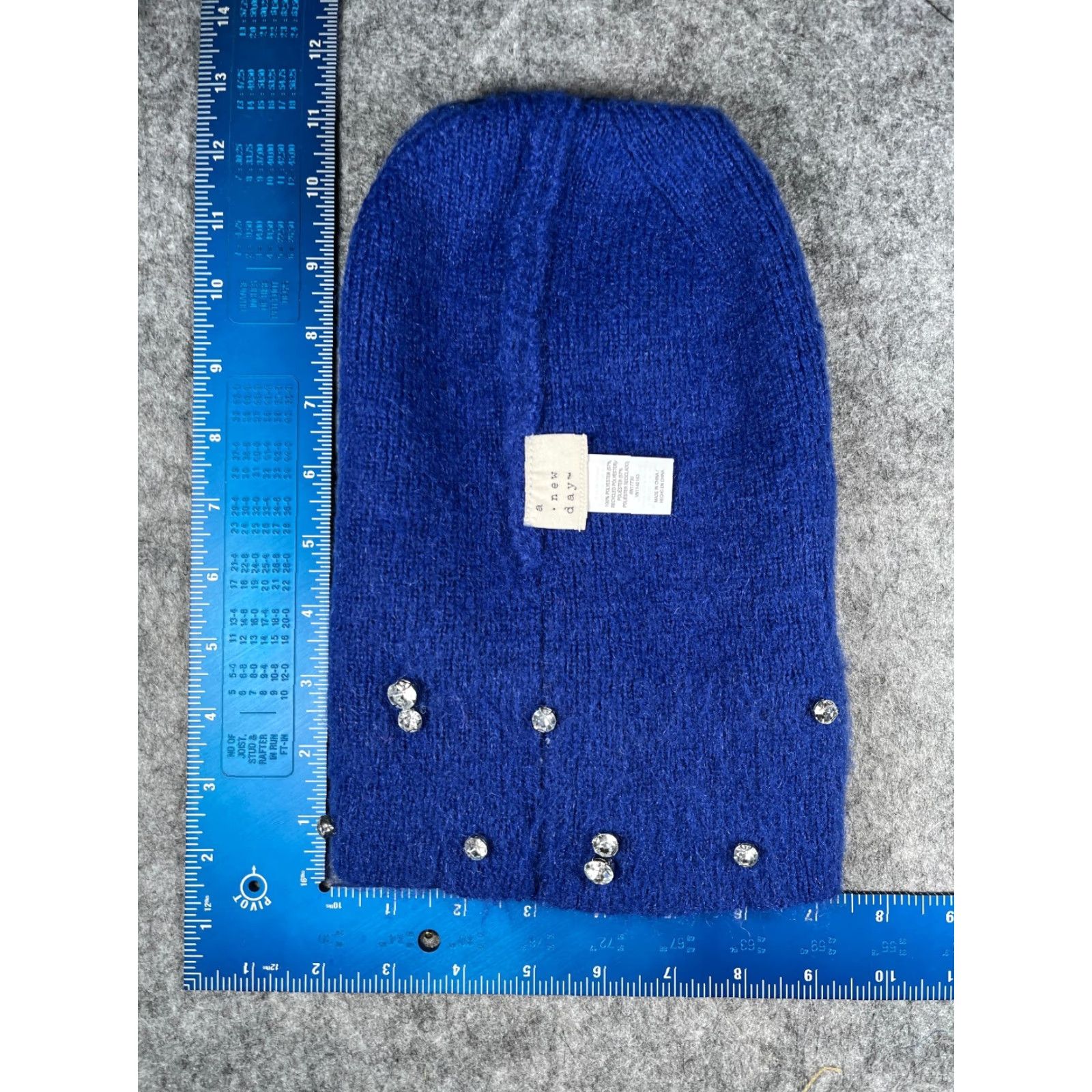 Vintage A New Day Beanie Toque Women One Size Blue Knit Jewel Bling 100% Polyester NEW Size ONE SIZE - 6 Thumbnail