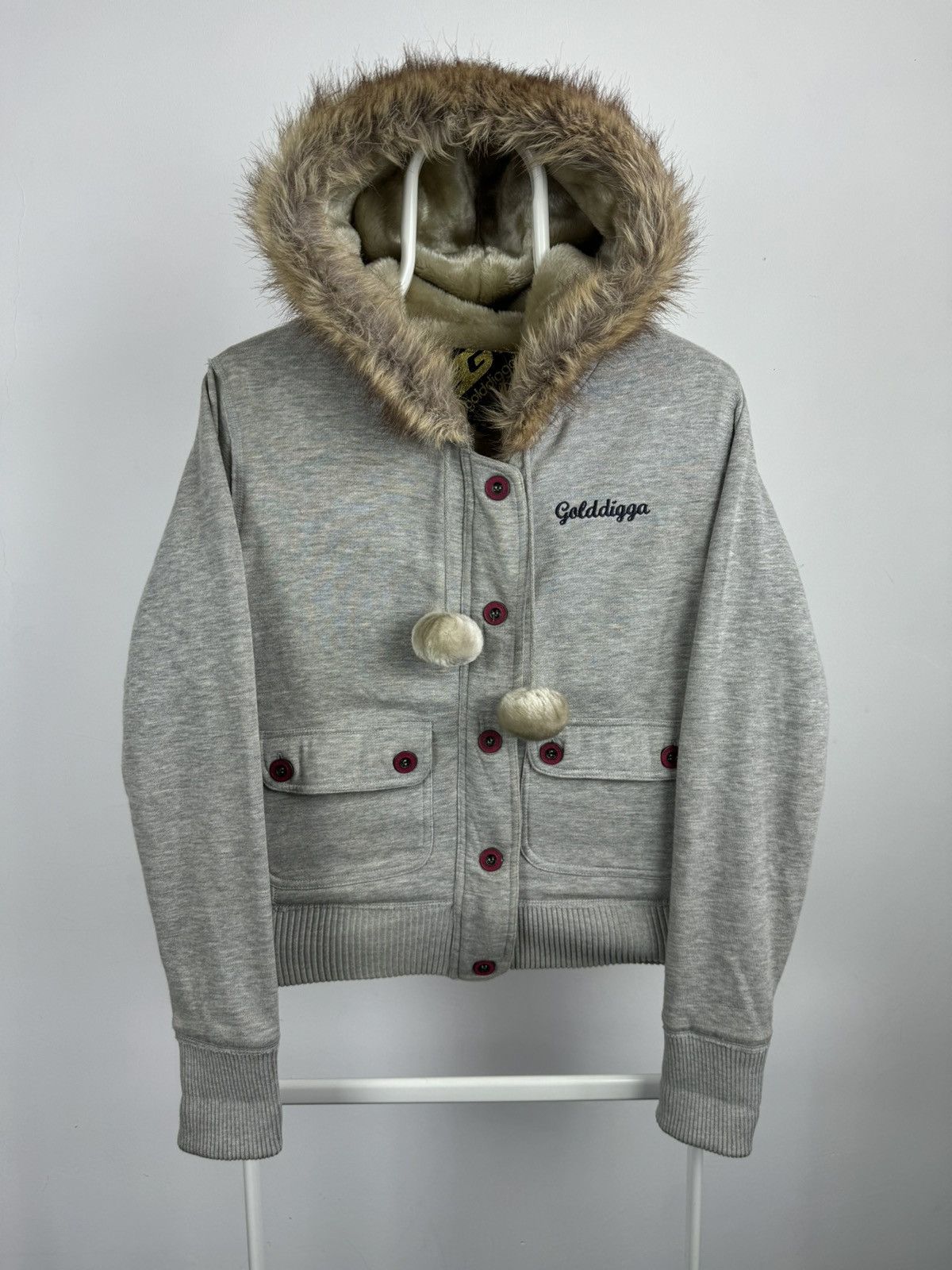 Vintage Vintage Golddigga Alaska Y2K Style Hoodie Size M / US 6-8 / IT 42-44 - 1 Thumbnail