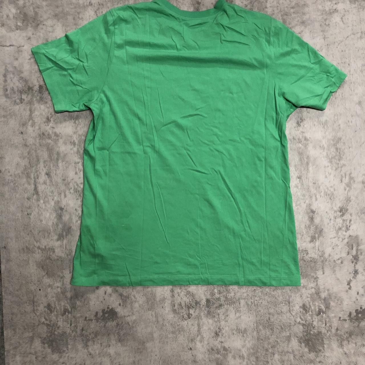 Nike Green Nike tee with white accents #skater Size US L / EU 52-54 / 3 - 6 Thumbnail