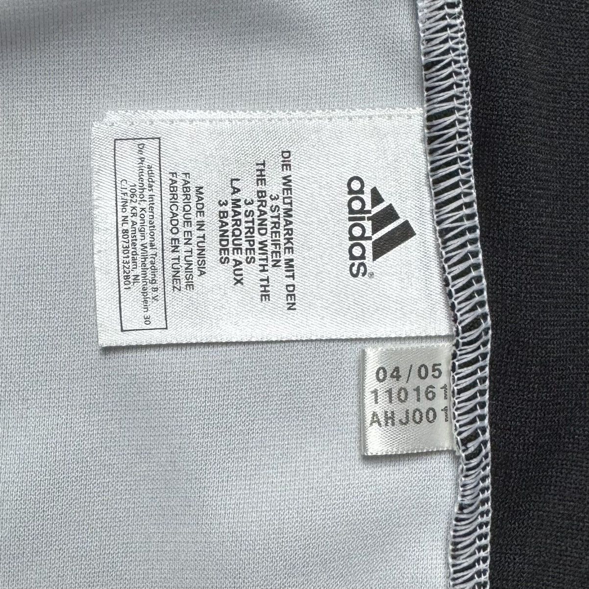 Adidas Newcastle United 2005 2007 Home Shirt Soccer Jersey Adidas Size US XL / EU 56 / 4 - 16 Thumbnail