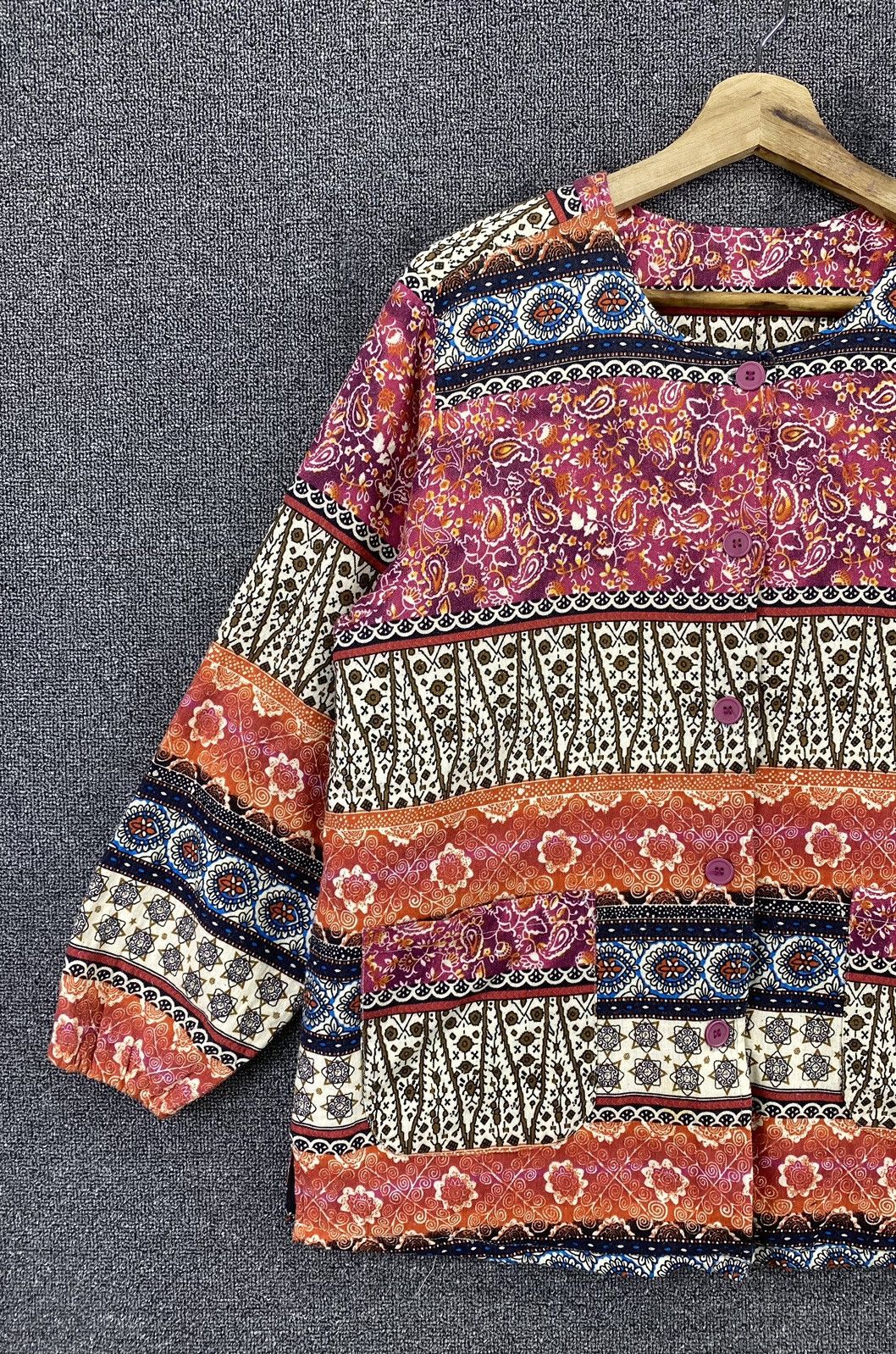 Japanese Brand Vintage Native x Navajo Paisleys Button Up Cardigan Jacket Size M / US 6-8 / IT 42-44 - 3 Thumbnail