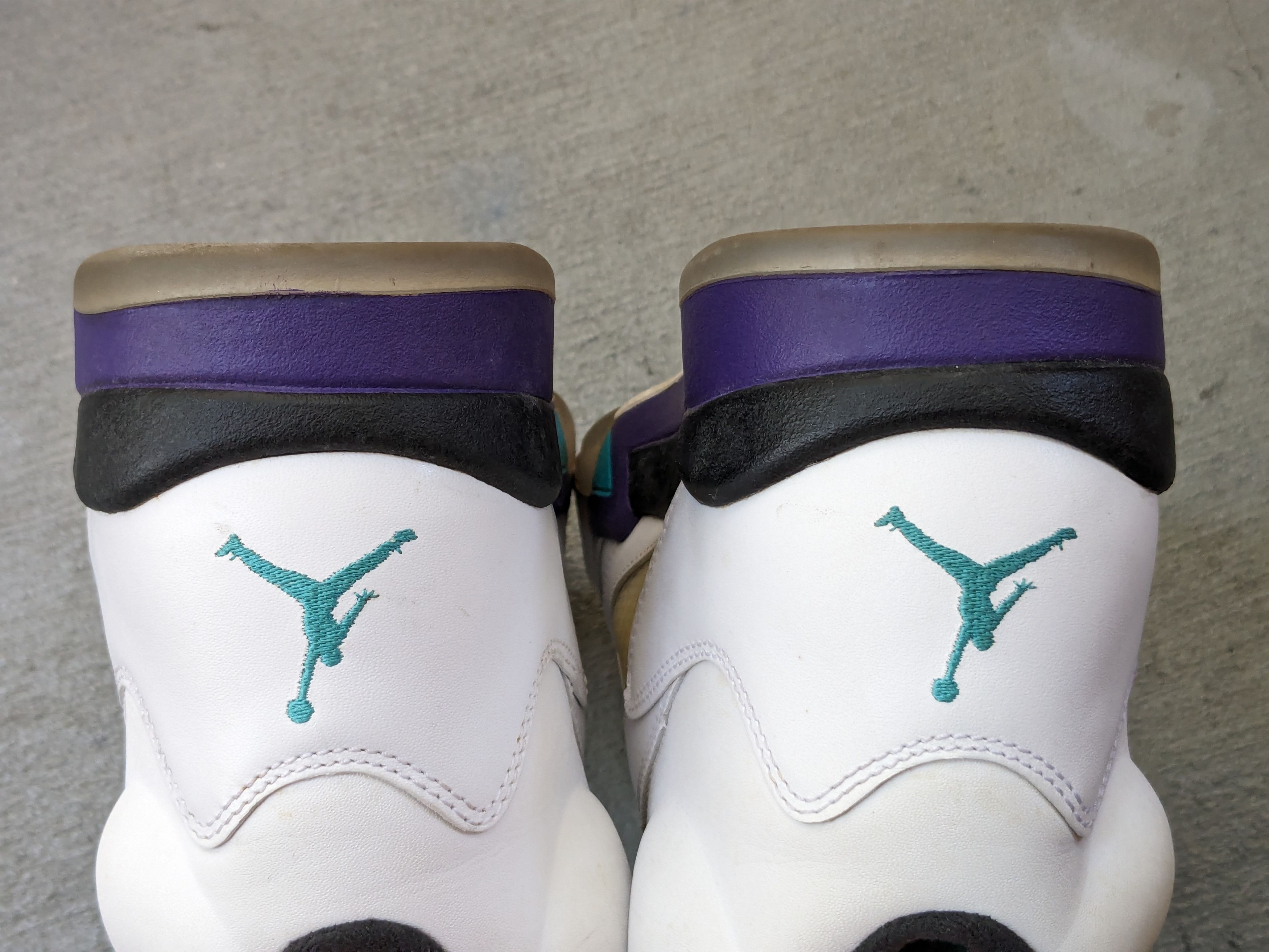 Jordan Brand Nike Air Jordan 5 Retro Grape 2013 White Purple 136027-108 Size US 9.5 / EU 42-43 - 17 Thumbnail