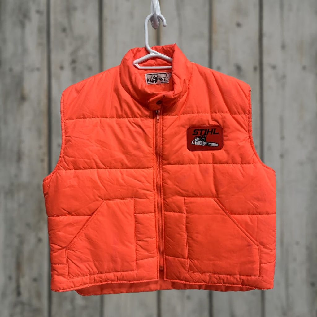 Lumberjack VTG Elk Mont Stihl Chainsaw Lumberjack Vest Orange 2XL Mens Nylon Puffer Zip Vest Casual Workwear Winter Summer Spring Fall 80s Vintage Size US XXL / EU 58 / 5 - 1 Thumbnail