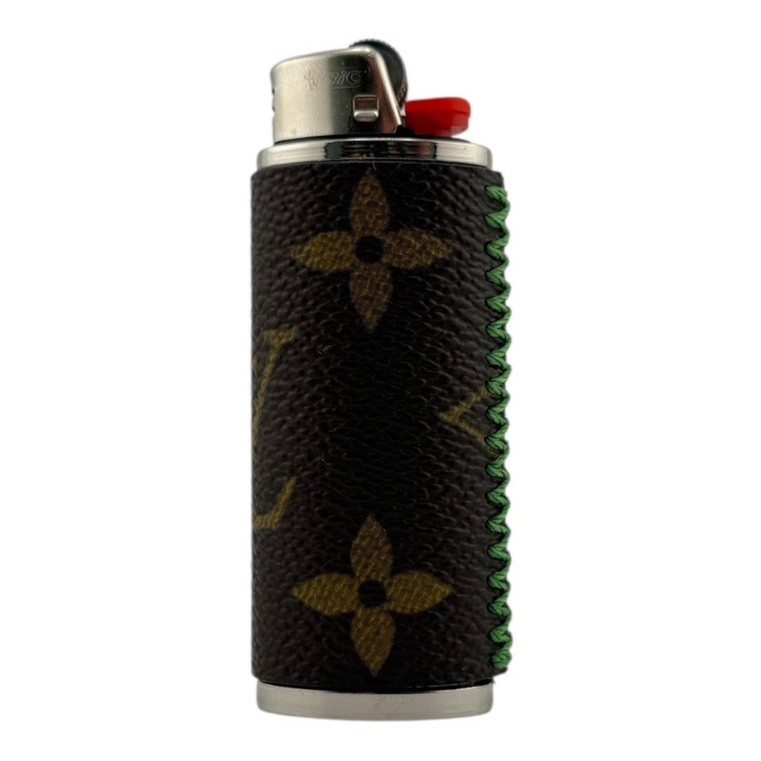 Designer Louis Vuitton brown monogram lighter case Size ONE SIZE - 1 Thumbnail