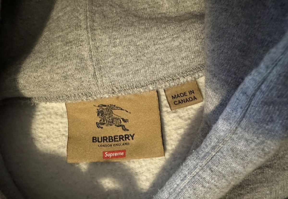 Supreme Supreme x Burberry 22SS Hoodie Box Logo Sweatshirt Gray L Size US L / EU 52-54 / 3 - 3 Thumbnail