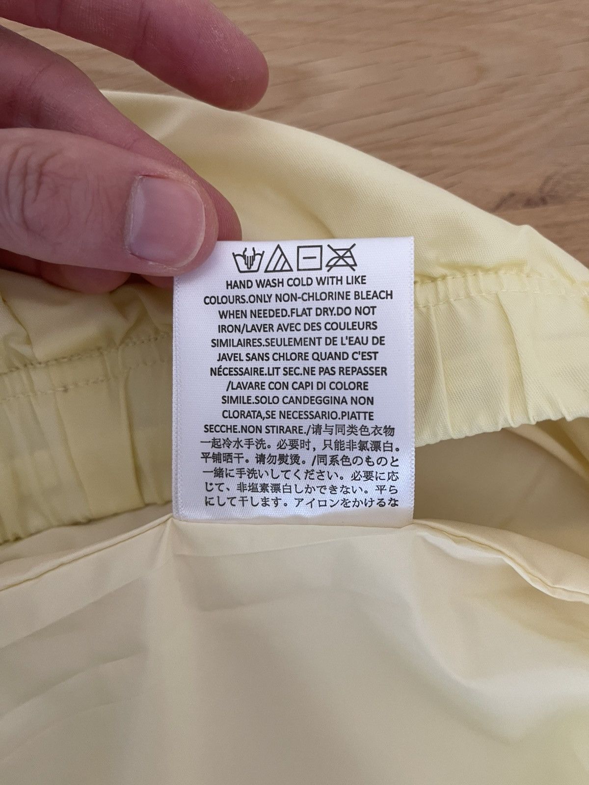 Fear of God Fear of God Essentials Fall 2022 CANARY Nylon Track Pants XS Size US 30 / EU 46 - 6 Thumbnail