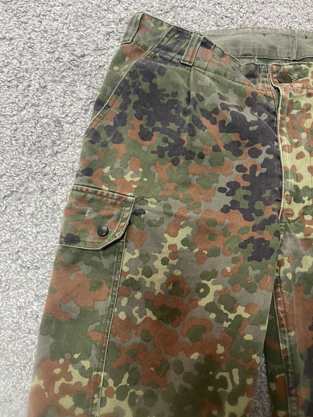 Vintage VINTAGE MILITARY CARGO COMBAT PANTS SIZE 32 Size US 33 - 3 Thumbnail