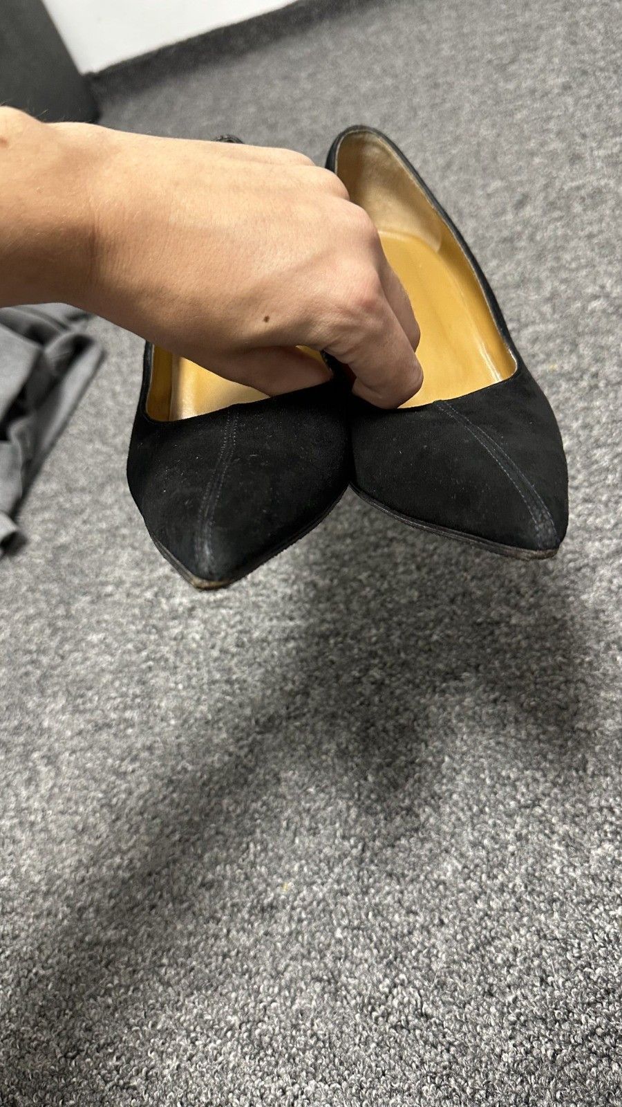 Gucci Gucci Women's Suede Black Heels Size 39 Size US 9 / IT 39 - 11 Thumbnail