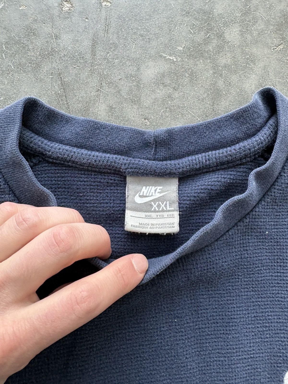 Nike Vintage Y2K Nike Thermal Longsleeve Size US XL / EU 56 / 4 - 4 Thumbnail