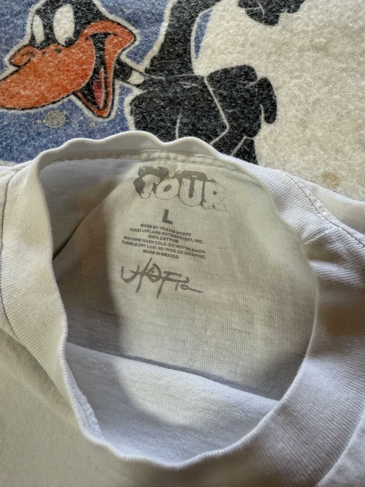 Travis Scott Travis Scott circus Maximus tour tee Size US L / EU 52-54 / 3 - 5 Thumbnail