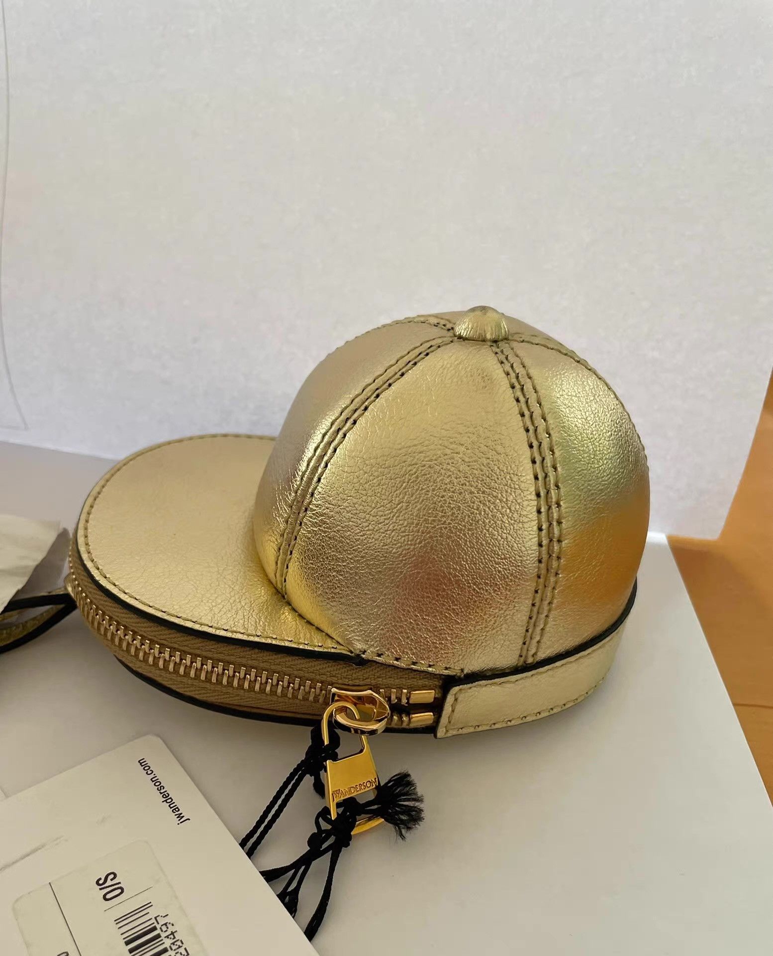 JW Anderson JW Anderson Mini Gold Hat Bag Ｑ21 Size ONE SIZE - 1 Thumbnail