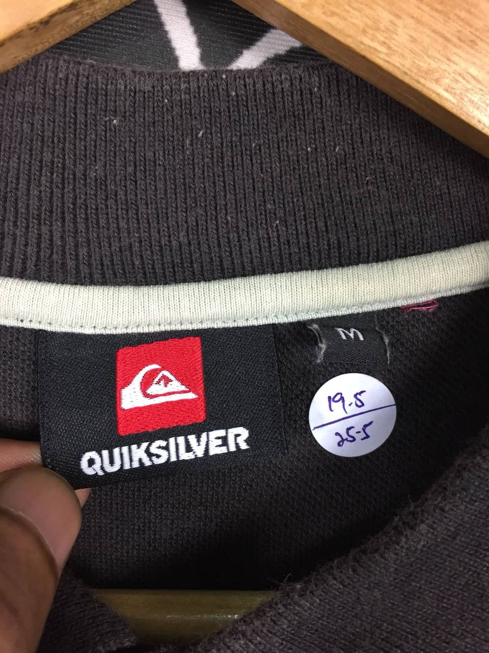 Quiksilver Quiksilver Embroidered Logo Streetwear Surfwear Polo Tee Size US M / EU 48-50 / 2 - 9 Thumbnail