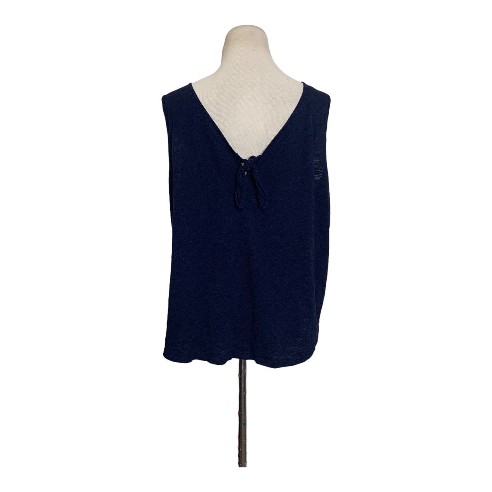 Loft Loft vintage soft blue sleeveless back knot top size XL Size XL / US 12-14 / IT 48-50 - 2 Thumbnail