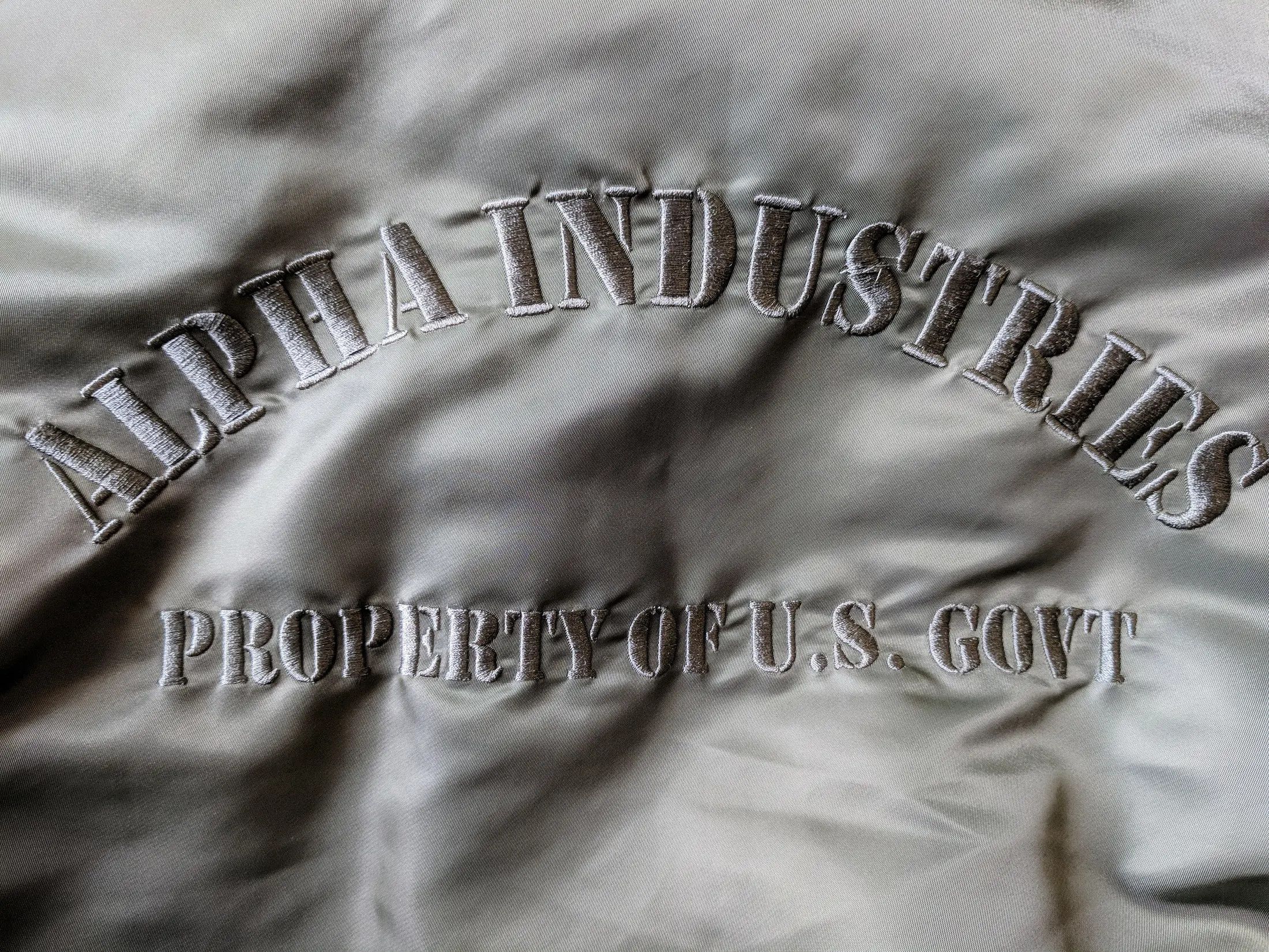 Alpha Industries Flight Jacket - Japan Spec Size US S / EU 44-46 / 1 - 4 Thumbnail