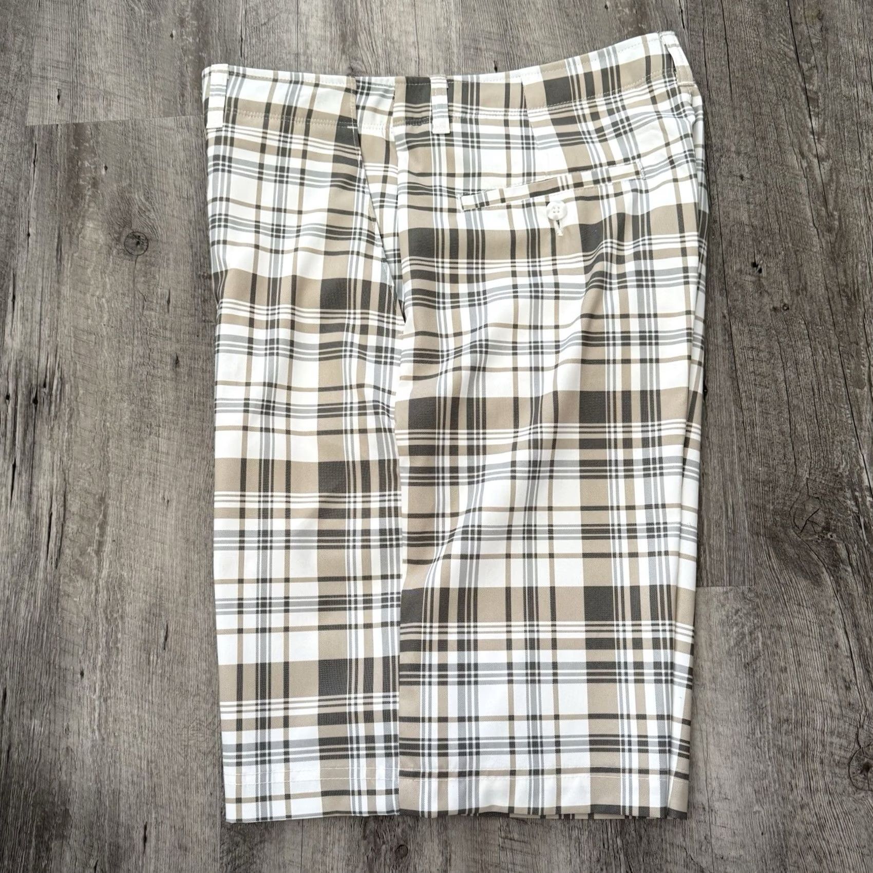 Hogan Ben Hogan Golf Shorts Mens 34 Khaki Plaid Performance Stretch 10” Inseam LOUD Size US 34 / EU 50 - 5 Thumbnail