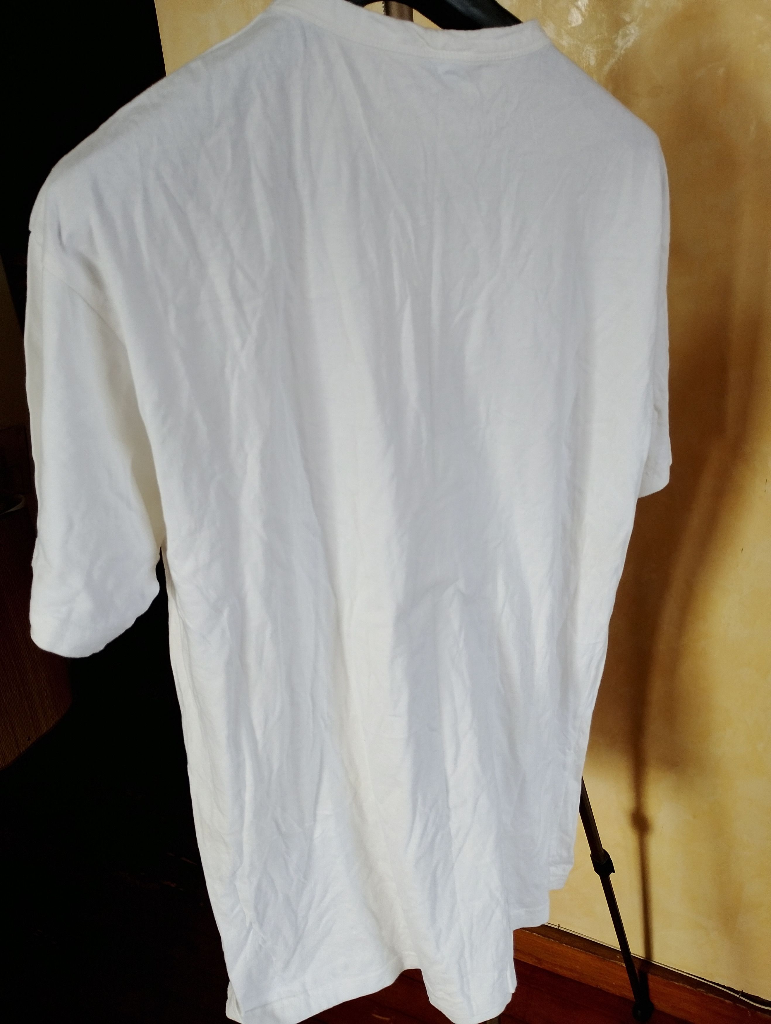 Peanuts Peanuts Scarfing Down Junk food t-shirt sz L Size US L / EU 52-54 / 3 - 9 Thumbnail