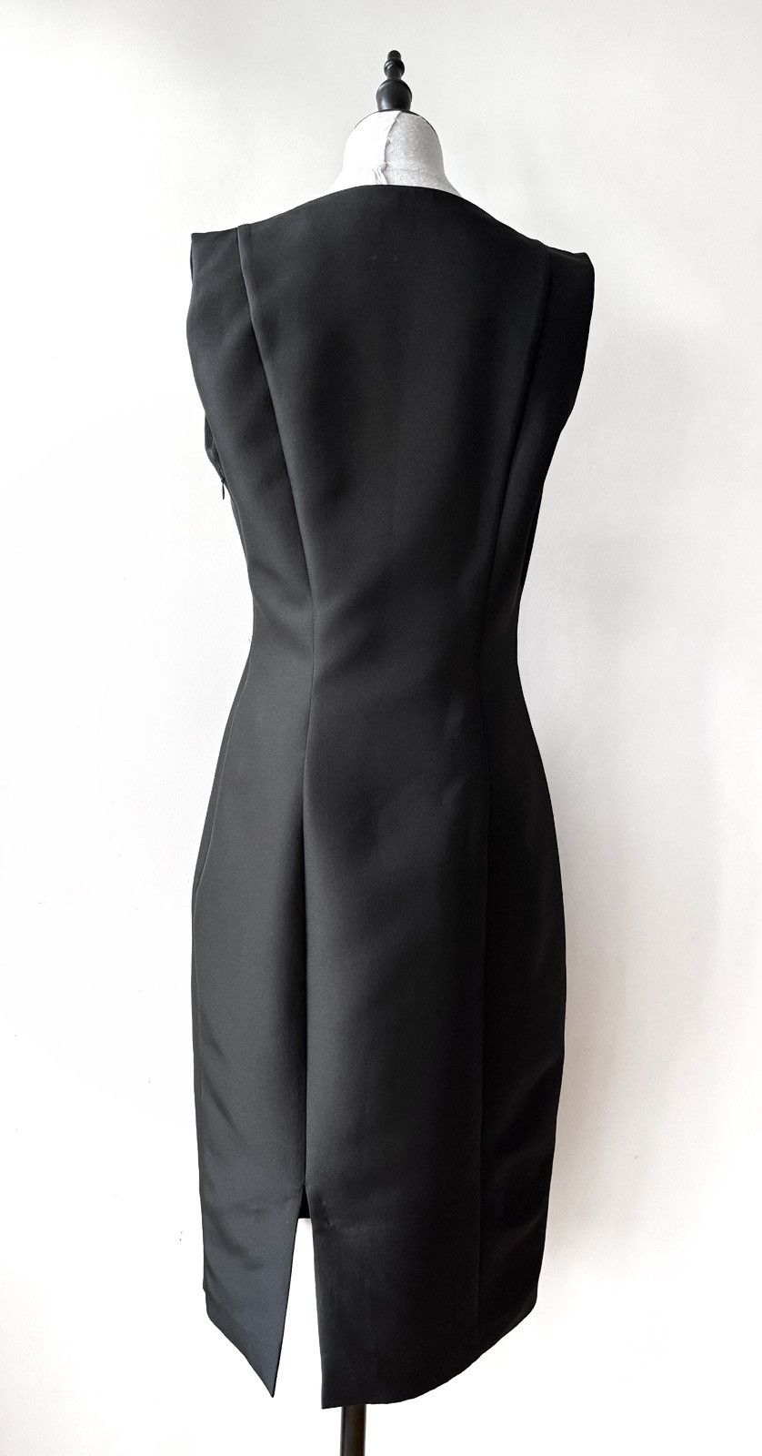 Gucci Gucci Tom Ford 1999 Plunging Neckline Structured Midi Dress Size M / US 6-8 / IT 42-44 - 3 Thumbnail