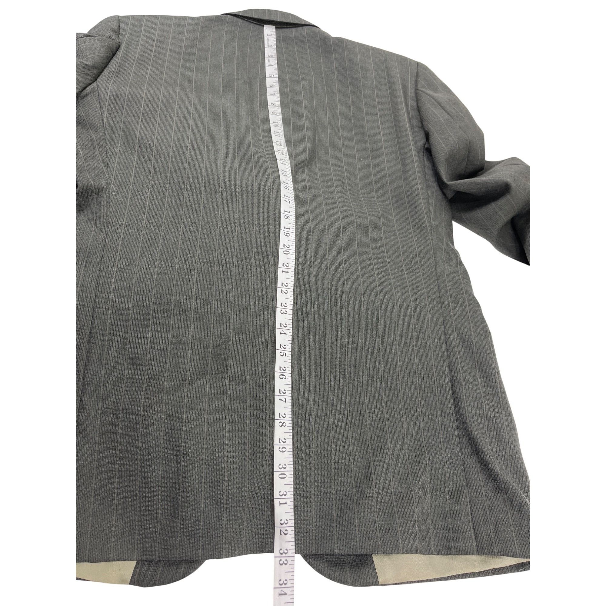 Other Mens Gray Pinstripe Suit 42R 100% Worsted Wool Pants 34/31 B Size 42R - 14 Thumbnail