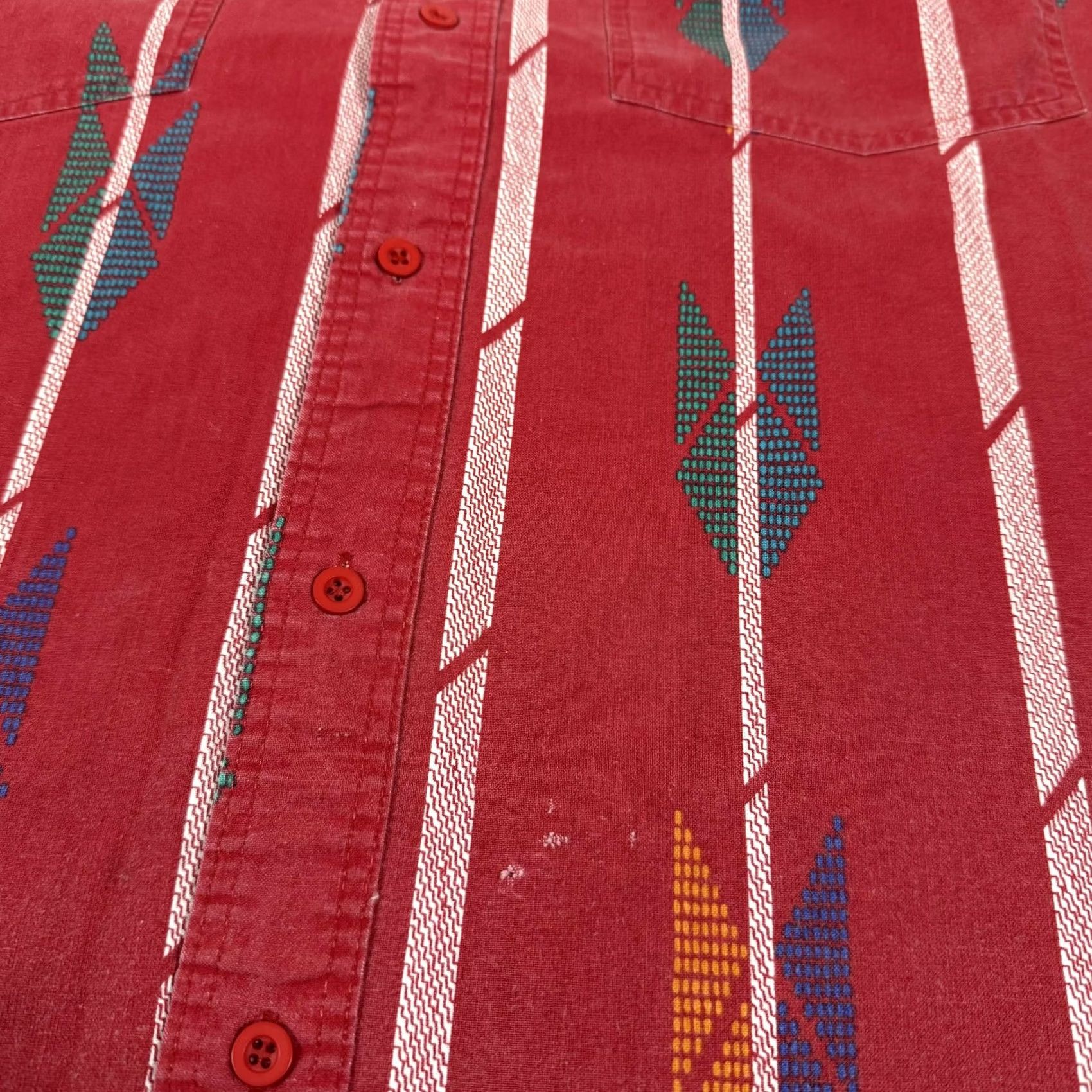 Wrangler VINTAGE Wrangler Shirt Men Large Red Aztec Western Button Up Cowboy Frontier 90s Size US L / EU 52-54 / 3 - 4 Thumbnail