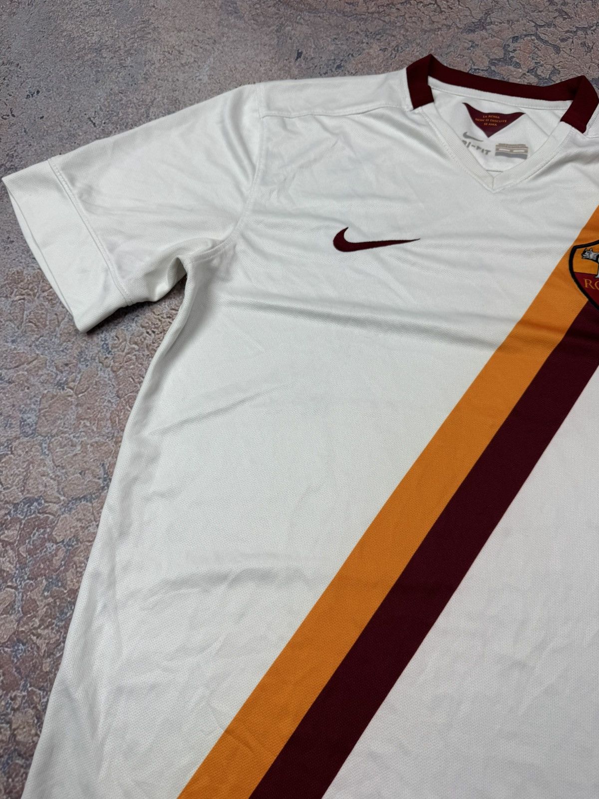 Nike ROMA 2014 2015 AWAY FOOTBALL SHIRT SOCCER JERSEY NIKE Size US M / EU 48-50 / 2 - 5 Thumbnail