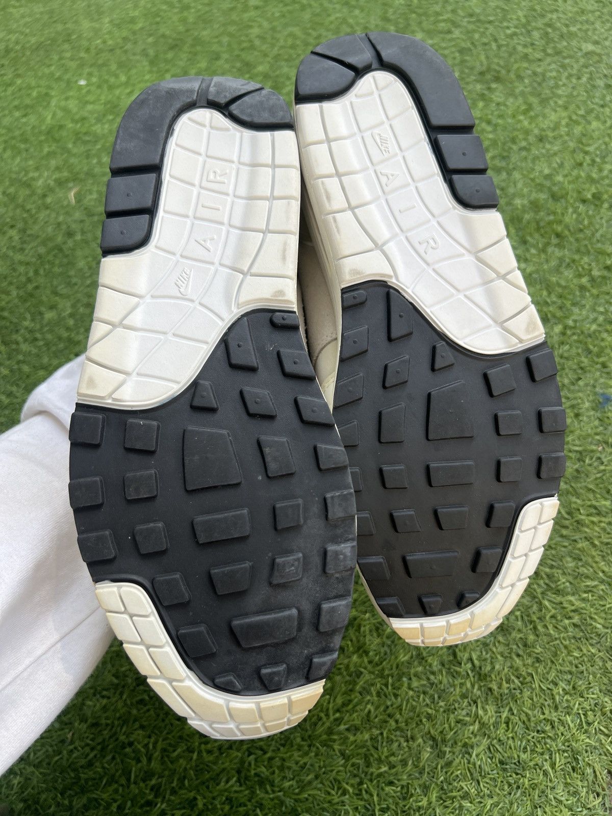 Nike Nike Air Max 1 Premium Hangul Day Coconut white DZ5317-121 Size US 10.5 / EU 43-44 - 6 Thumbnail