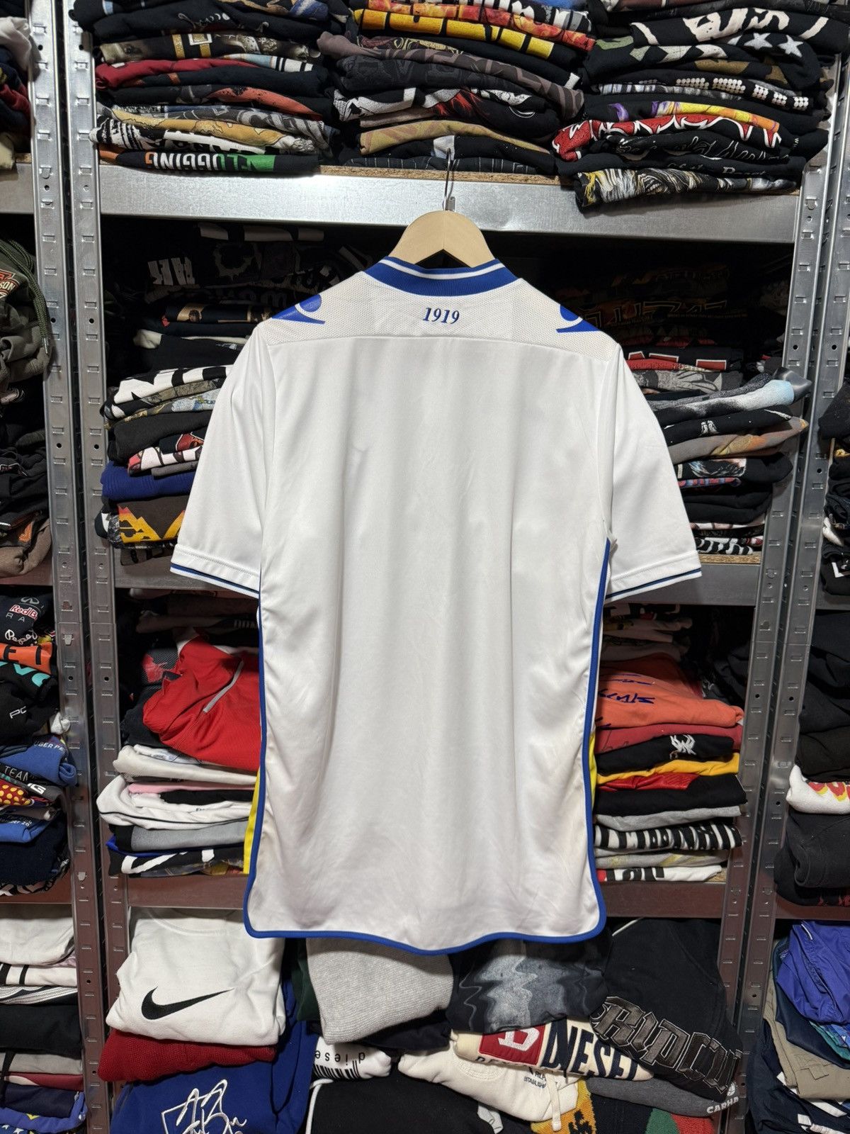 Macron Vintage Macron Leeds United 2012 2013 Home Soccer Jersey Size US XL / EU 56 / 4 - 2 Thumbnail